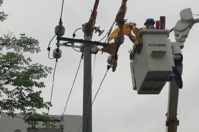 湖北電力:助力“小黃人”科學(xué)成長(zhǎng) 湖北電力:助力“小黃人”科學(xué)成長(zhǎng)