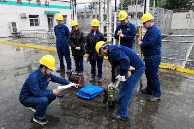 延安供電公司全面開(kāi)展變電站防汛應(yīng)急演練 延安供電公司全面開(kāi)展變電站防汛應(yīng)急演練