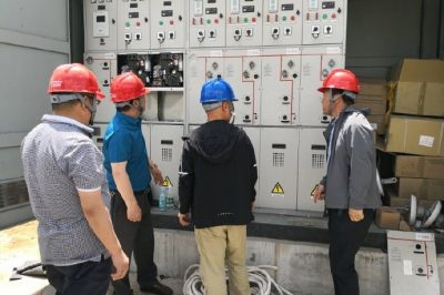 呂梁供電公司為高考考點(diǎn)安全供電提供“雙保險(xiǎn)” 呂梁供電公司為高考考點(diǎn)安全供電提供“雙保險(xiǎn)”