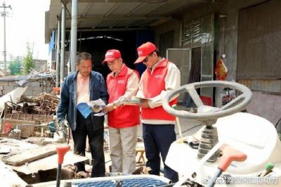 “三夏”安全用電宣傳到田間地頭 “三夏”安全用電宣傳到田間地頭