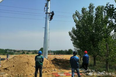 萊州市供電公司組織更換導線和鋼管桿 萊州市供電公司組織更換導線和鋼管桿