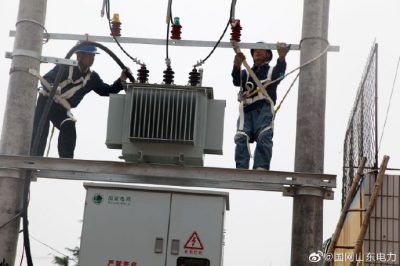 昌邑供電公司為北孟鎮(zhèn)曹戈莊進行增容改造 昌邑供電公司為北孟鎮(zhèn)曹戈莊進行增容改造