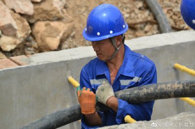 泗水供電公司10千伏開關(guān)柜改造工程施工現(xiàn)場 泗水供電公司10千伏開關(guān)柜改造工程施工現(xiàn)場