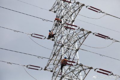招遠供電公司組織110千伏都環(huán)線改造工作 招遠供電公司組織110千伏都環(huán)線改造工作