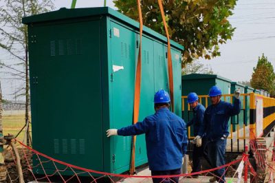 治理過負荷線路 保鄉(xiāng)村電網(wǎng)安全度夏 治理過負荷線路 保鄉(xiāng)村電網(wǎng)安全度夏