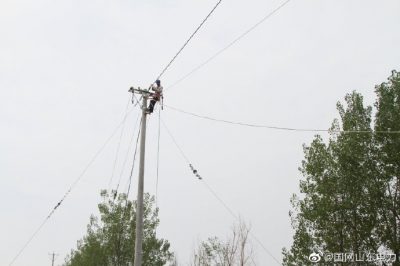 國網費縣供電公司:鄉(xiāng)村農網改造??保障百姓用電 國網費縣供電公司:鄉(xiāng)村農網改造??保障百姓用電