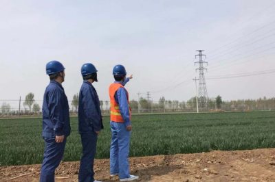 唐縣供電公司進(jìn)行線(xiàn)路巡視，消除線(xiàn)路設(shè)備隱患