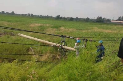 齊齊哈爾供電公司緊急搶修多條10千伏停電線路 齊齊哈爾供電公司緊急搶修多條10千伏停電線路