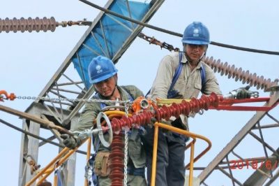 莆田供電公司對(duì)220千伏笏石變電站開(kāi)展特巡 莆田供電公司對(duì)220千伏笏石變電站開(kāi)展特巡