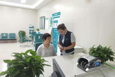 潼關(guān)縣供電公司為客戶(hù)宣傳掌上電力優(yōu)化客戶(hù)用電體驗(yàn) 潼關(guān)縣供電公司為客戶(hù)宣傳掌上電力優(yōu)化客戶(hù)用電體驗(yàn)