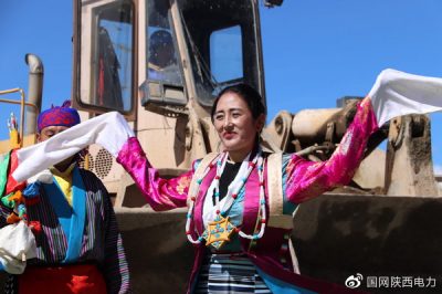 黨建引領(lǐng)電亮阿里——陜西送變電公司在阿里聯(lián)網(wǎng)工程展開黨建特色活動 黨建引領(lǐng)電亮阿里——陜西送變電公司在阿里聯(lián)網(wǎng)工程展開黨建特色活動