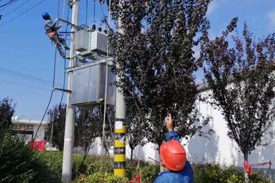 銅川市供電公司落實(shí)“煤改電”讓藍(lán)天更美好 銅川市供電公司落實(shí)“煤改電”讓藍(lán)天更美好