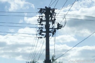 鹽城市草堰鎮(zhèn)10千伏雙垛線進(jìn)行升級改造 鹽城市草堰鎮(zhèn)10千伏雙垛線進(jìn)行升級改造