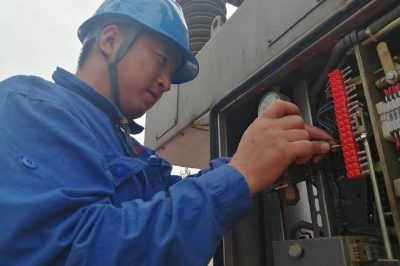 南皮縣供電公司更換35千伏店子站311開關(guān)操作機(jī)構(gòu) 南皮縣供電公司更換35千伏店子站311開關(guān)操作機(jī)構(gòu)