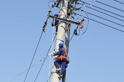 10千高徐5331線徐東南分支01-08號(hào)桿更換導(dǎo)線 10千高徐5331線徐東南分支01-08號(hào)桿更換導(dǎo)線