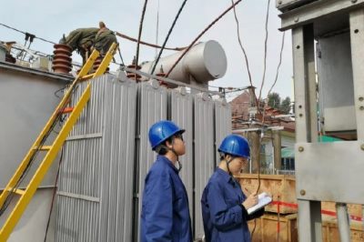 35千伏行唐變電站開(kāi)展設(shè)備巡視檢查 35千伏行唐變電站開(kāi)展設(shè)備巡視檢查