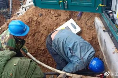 10千伏四海線改造工程進(jìn)行施工作業(yè) 10千伏四海線改造工程進(jìn)行施工作業(yè)