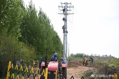 安城鎮(zhèn)東平洛村10千伏欒醫(yī)線新建工程現(xiàn)場(chǎng) 安城鎮(zhèn)東平洛村10千伏欒醫(yī)線新建工程現(xiàn)場(chǎng)