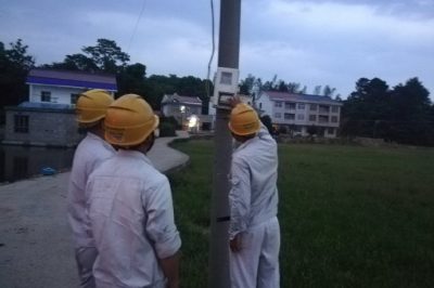 電力員工夜查發(fā)現(xiàn)高掛抽水竊電一處 電力員工夜查發(fā)現(xiàn)高掛抽水竊電一處