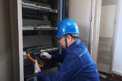 仔細(xì)檢查蓄電池電壓巡檢回路 仔細(xì)檢查蓄電池電壓巡檢回路