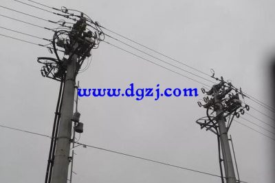 電力電桿離民宅應該有多遠？