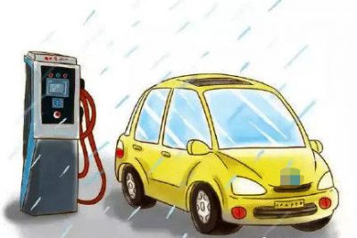 狂風(fēng)暴雨之下，電動汽車能上路嗎？