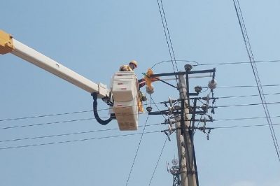 帶電檢修10千伏線路 帶電檢修10千伏線路