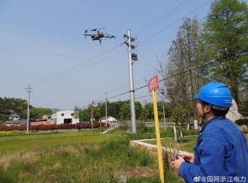 供電公司“上天入地”打響防汛抗臺保衛(wèi)戰(zhàn) 供電公司“上天入地”打響防汛抗臺保衛(wèi)戰(zhàn)