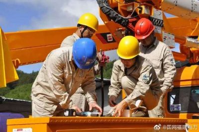 加大建設(shè)力度 全面升級(jí)農(nóng)村電網(wǎng) 加大建設(shè)力度 全面升級(jí)農(nóng)村電網(wǎng)