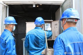 國網(wǎng)東阿縣供電公司重點巡視配電室、開閉所配備的排水泵、發(fā)電機等設備