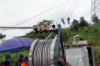川南城際鐵路220千伏供電線路工程已全面進(jìn)入架線階段 川南城際鐵路220千伏供電線路工程已全面進(jìn)入架線階段