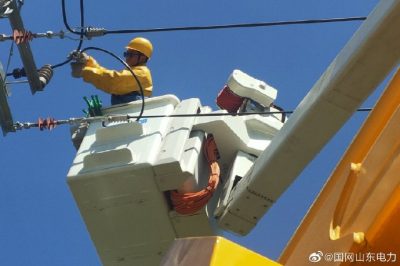 對10千伏王莊線進行帶接引線 對10千伏王莊線進行帶接引線
