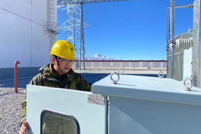 220千伏薩嘎變電站開展驗(yàn)收工作