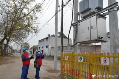 對宋曹鎮(zhèn)西崗汪村的線路、配變等進行紅外測溫和“拉網(wǎng)式”排查
