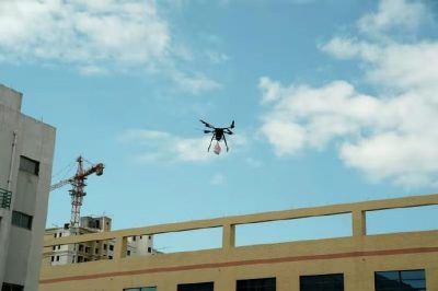 “無(wú)人值守智能專業(yè)倉(cāng)+無(wú)人機(jī)空投”模式讓電力搶修提速增效