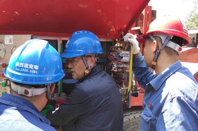 牽引機改造為1000千伏南長(南昌一長沙)工程提速增效 牽引機改造為1000千伏南長(南昌一長沙)工程提速增效
