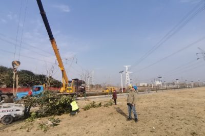 500千伏東三線下有挖機施工作業(yè) 500千伏東三線下有挖機施工作業(yè)