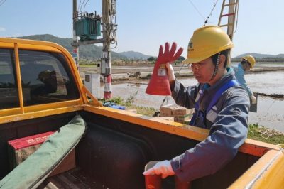 海宴小學(xué)公用臺(tái)變進(jìn)行增容改造 海宴小學(xué)公用臺(tái)變進(jìn)行增容改造